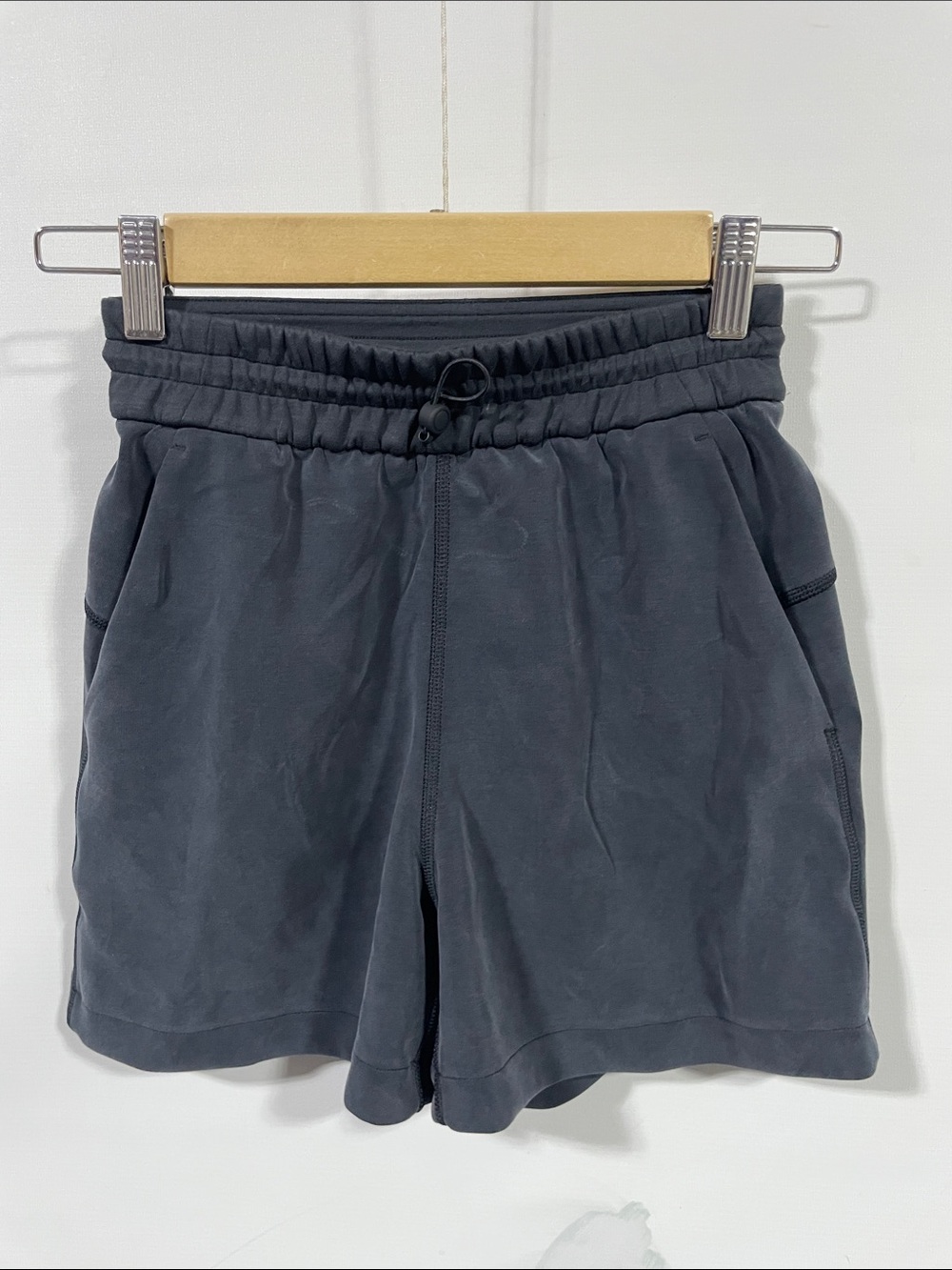 lululemon athletica Women's Charcoal Drawstring Athletic Shorts